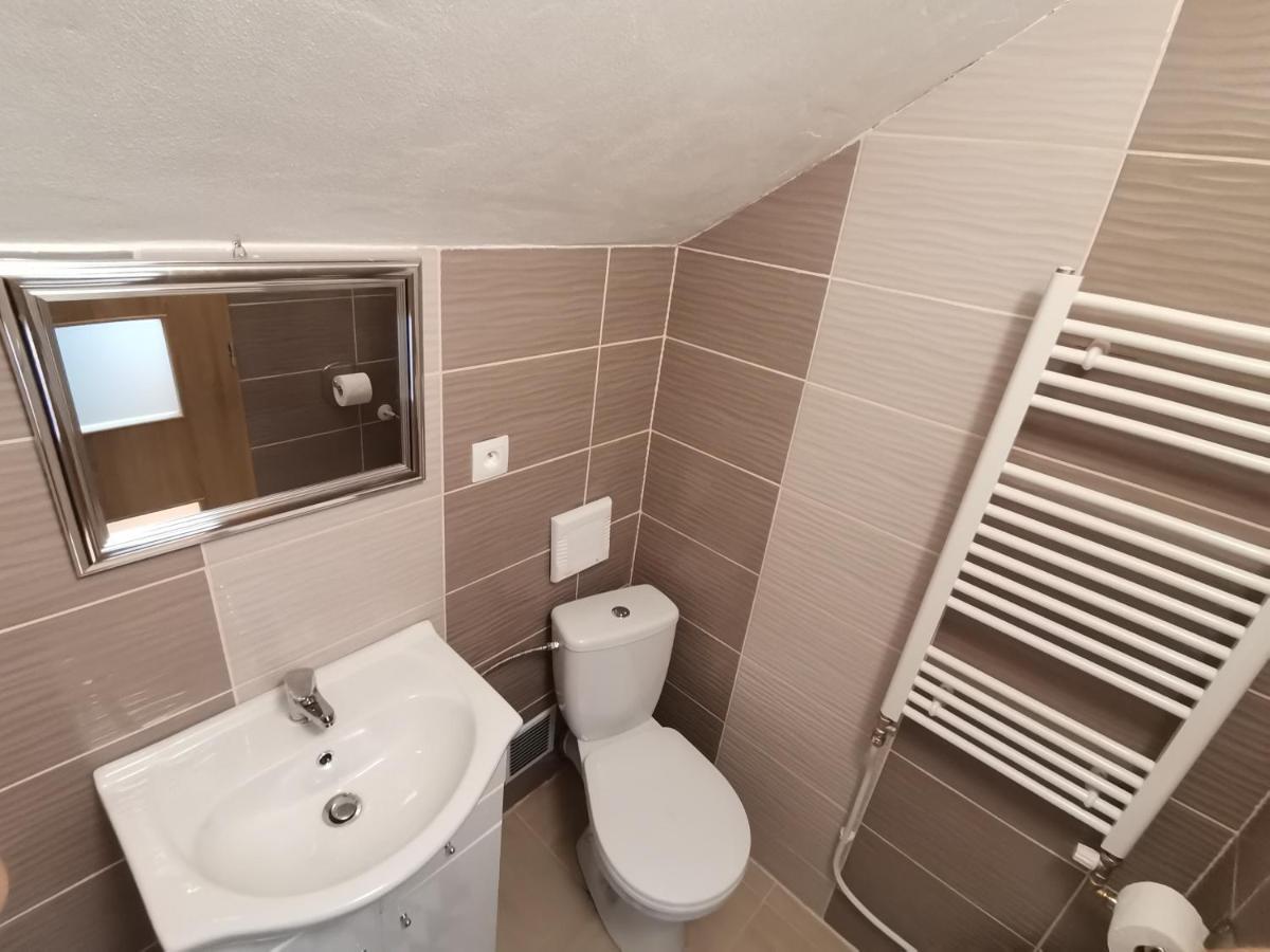 Privat U Bartolomeja Apartment Strba Ngoại thất bức ảnh